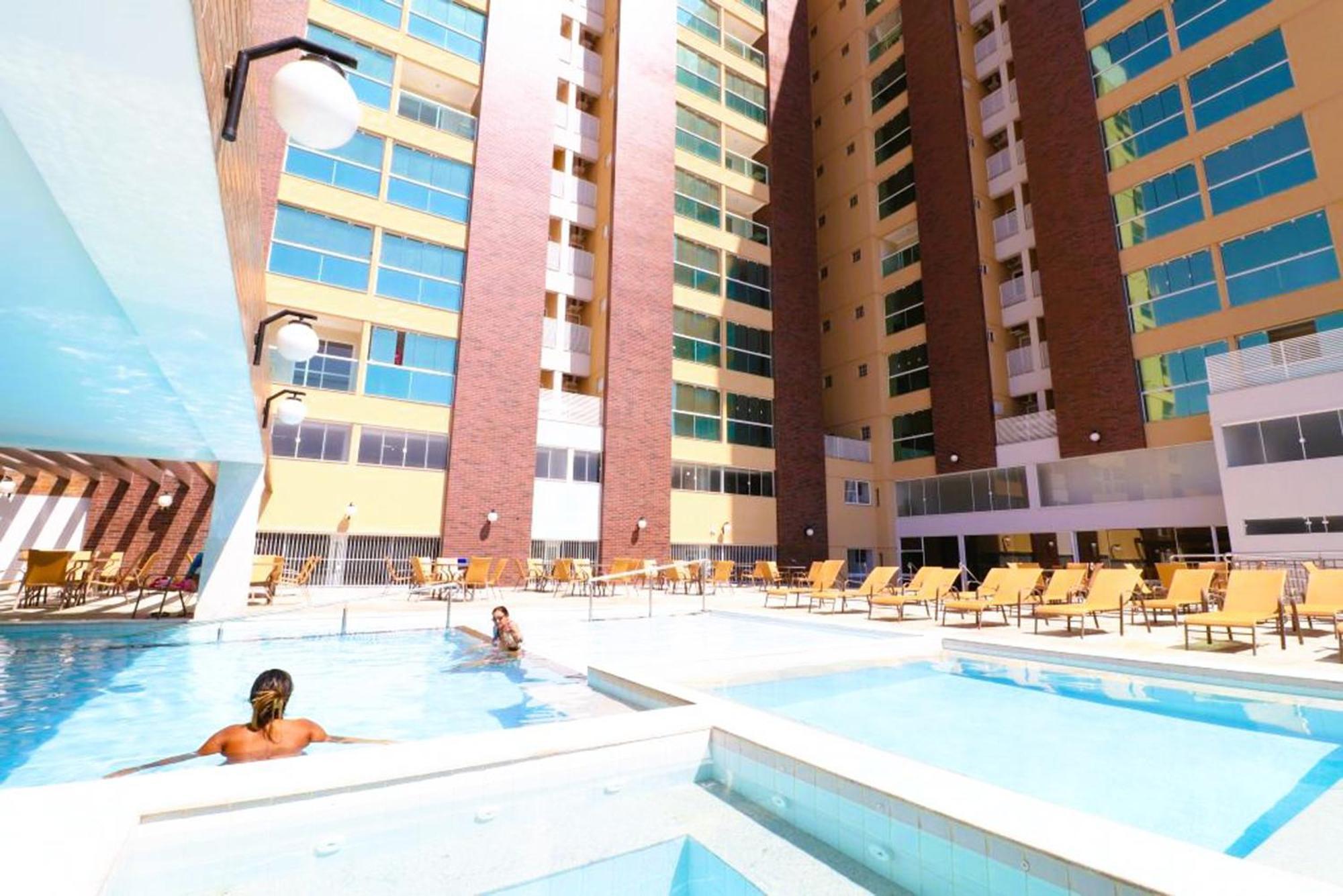 Piazza Diroma - Cortesia Park Diroma, Splash E Slide Caldas Novas Exterior photo